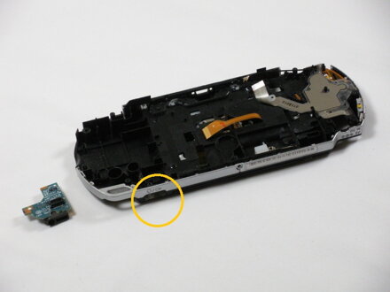 SERVIS PSP výmena audio konektora