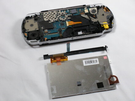 SERVIS PSP výmena LCD modulu