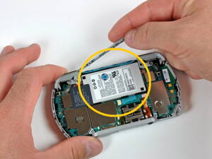 SERVIS PSP GO výmena batérie